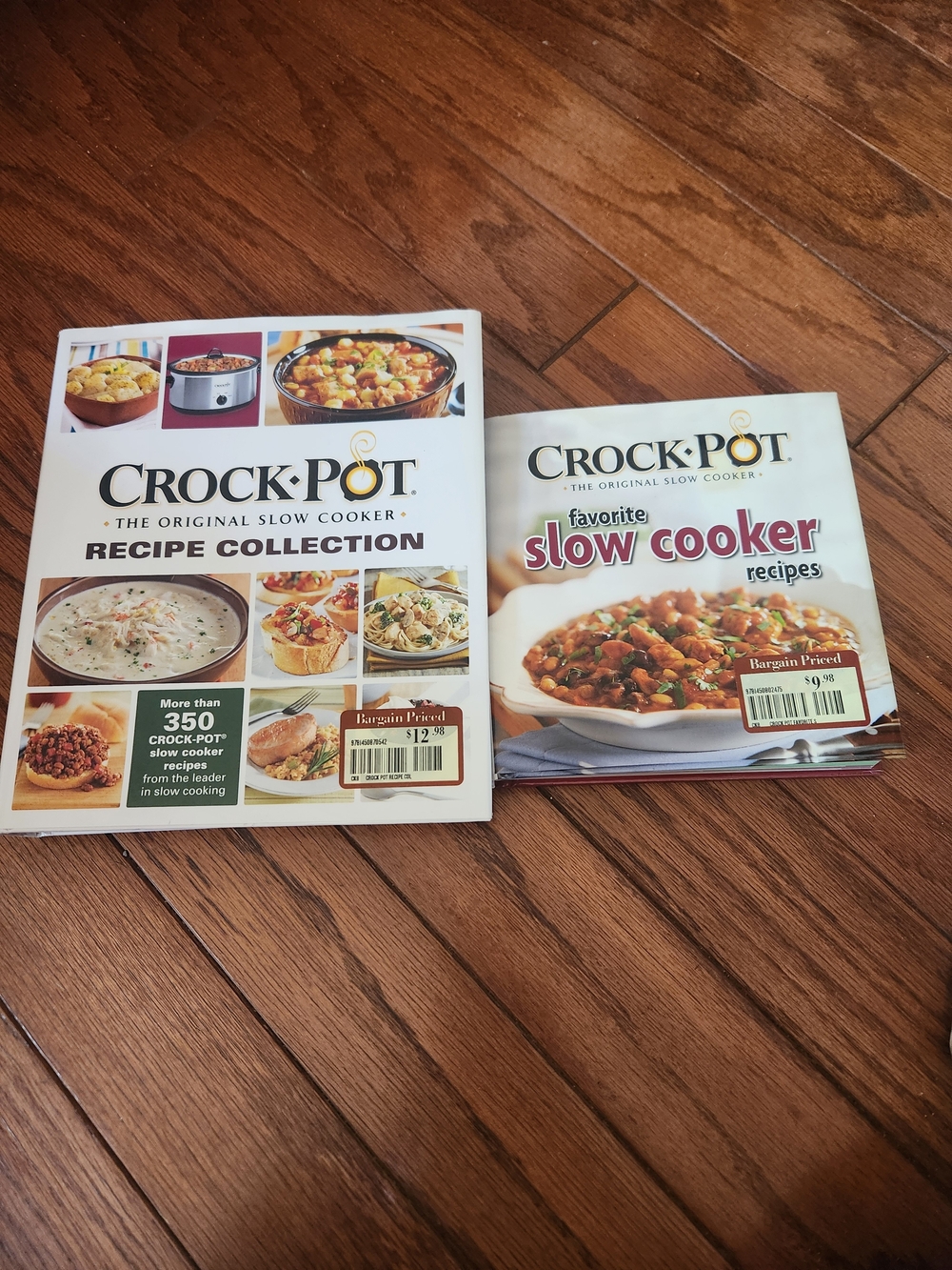 Crock-Pot Recipe Collection & Favorite Slow Cooker Recipes - White Covers